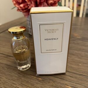 Victoria's Secret Heavenly Eau de Parfum with Gold Details